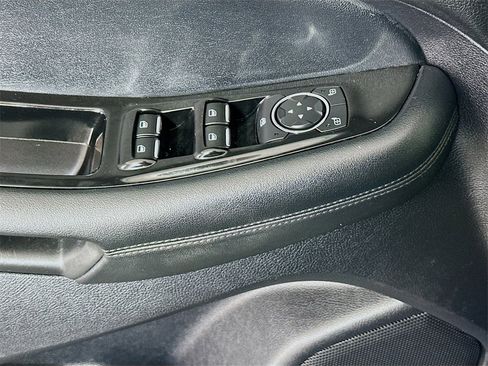 Used 2019 Ford Edge SEL w/ Equipment Group 201A image 18