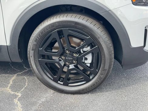 Certified 2025 Kia Telluride SX X-Line AWD/4WD image 9