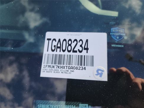 New 2026 Ford Explorer ST-Line w/ ST-Line Street Pack image 11