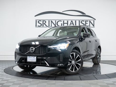 Certified 2025 Volvo XC60 B5 Plus w/ Protection Package Premier image 26