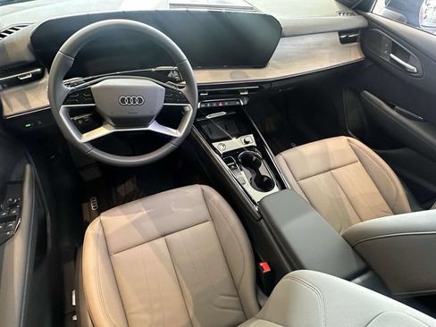 New 2026 Audi Q3 quattro 2.0T AWD/4WD image 6