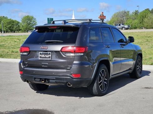 Used 2020 Jeep Grand Cherokee Trailhawk image 7