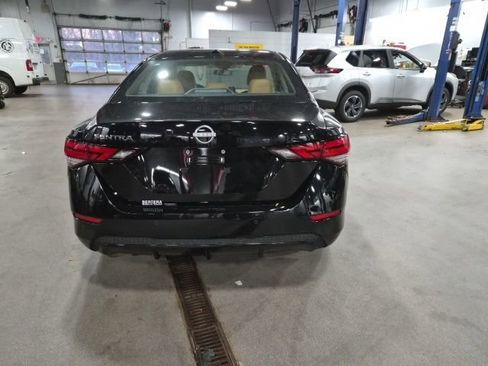 New 2025 Nissan Sentra SV w/ SV Premium Package image 7