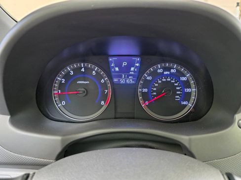 Used 2014 Hyundai Accent GLS FWD image 13