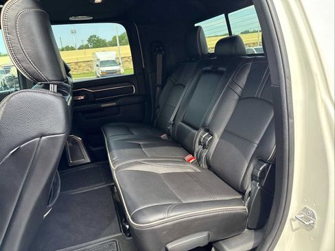 Used 2020 RAM 2500 Limited AWD/4WD image 25