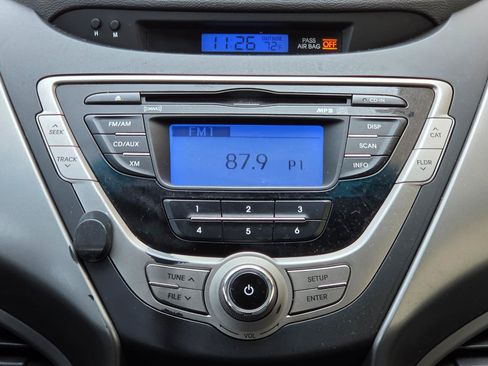 Used 2013 Hyundai Elantra GLS FWD image 17