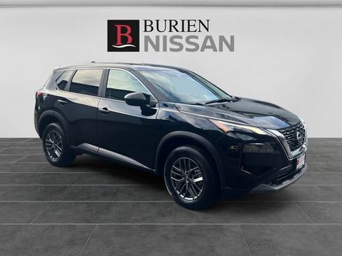 Used 2023 Nissan Rogue S AWD/4WD image 7
