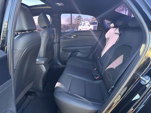 Used 2023 Kia Forte GT-Line w/ GT-Line Premium Package image 31