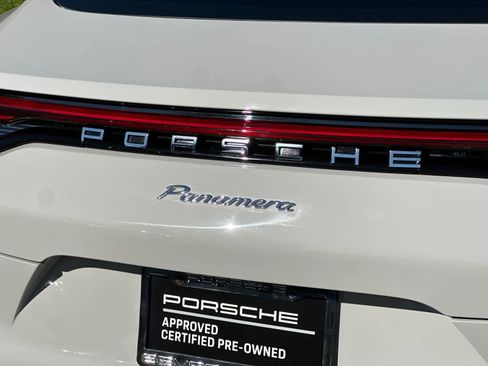 Used 2021 Porsche Panamera image 31