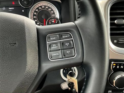 Used 2018 RAM 1500 Big Horn AWD/4WD image 11