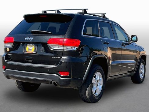 Used 2014 Jeep Grand Cherokee Laredo AWD/4WD image 2