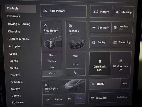 Used 2024 Tesla Cybertruck Cyberbeast image 30