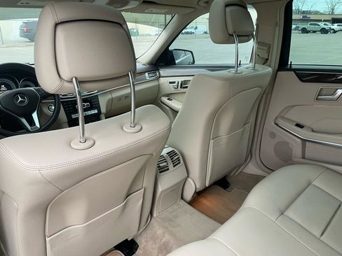 Used 2014 Mercedes-Benz E 350 Sedan image 14