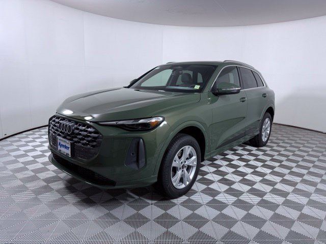 New 2026 Audi Q5 Premium AWD/4WD image 3