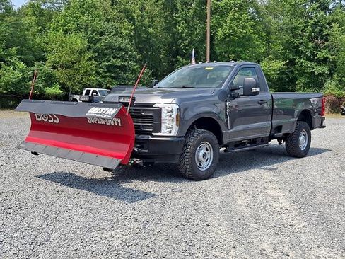 New 2026 Ford F350 XL w/ XL Off-Road Package AWD/4WD image 3