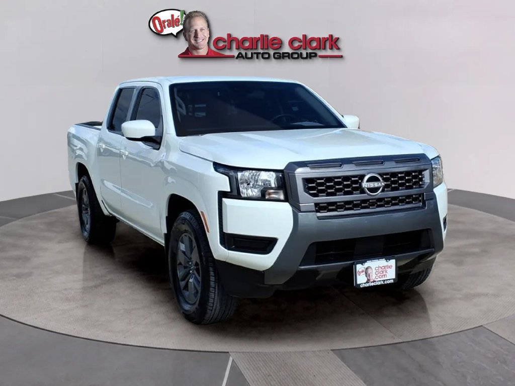 Used 2025 Nissan Frontier SV RWD image 7