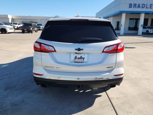 Certified 2018 Chevrolet Equinox Premier image 5