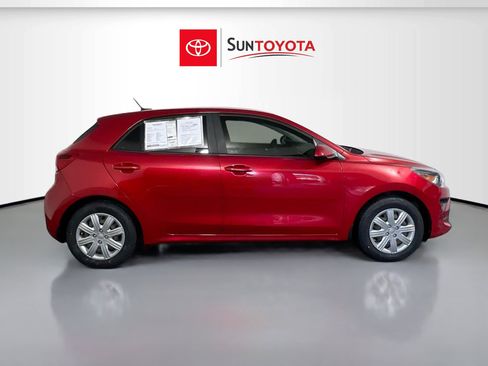 Used 2022 Kia Rio S image 2