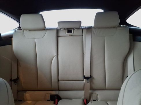 Used 2017 BMW 330i Gran Turismo xDrive image 19