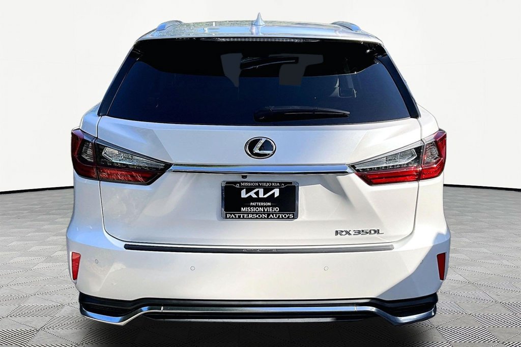 Used 2022 Lexus RX 350L FWD w/ Premium Package image 4