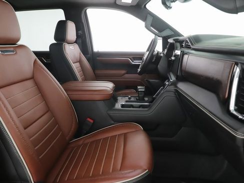 Used 2025 GMC Sierra 1500 Denali Ultimate image 34