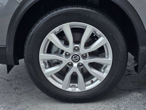 Used 2021 Nissan Rogue Sport S FWD image 17