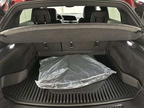 Certified 2024 Cadillac XT4 Premium Luxury w/ Cold Weather Package FWD image 16