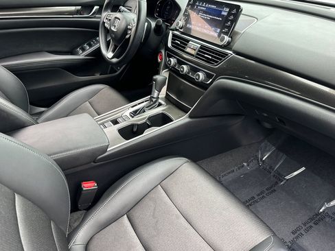 Used 2022 Honda Accord Sport image 31