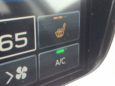 Certified 2025 Subaru Outback Premium w/ Popular Package #1A image 24