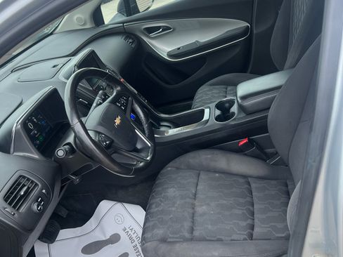 Used 2015 Chevrolet Volt image 9
