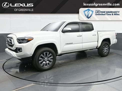Used 2023 Toyota Tacoma Limited AWD/4WD image 4