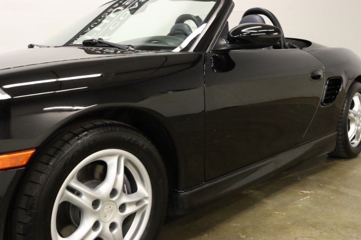Used 2004 Porsche Boxster RWD image 14