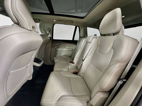 Used 2024 Volvo XC90 B6 Ultimate w/ Lounge Package AWD/4WD image 17