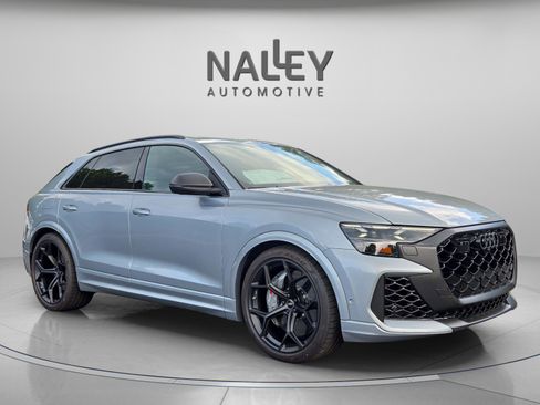 New 2025 Audi RS Q8 performance image 7