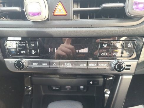 Used 2024 Kia Seltos EX image 27