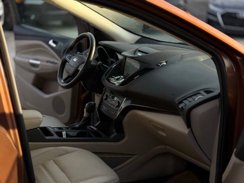 Used 2017 Ford Escape Titanium w/ Equipment Group 301A image 33