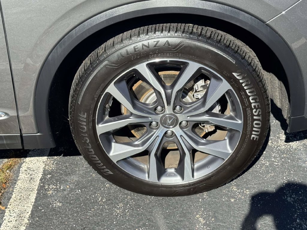 Certified 2024 Acura MDX w/ Technology Package AWD/4WD image 7