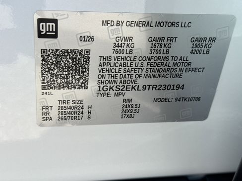 Used 2026 GMC Yukon Denali Ultimate w/ LPO, Floor Liner Package image 41