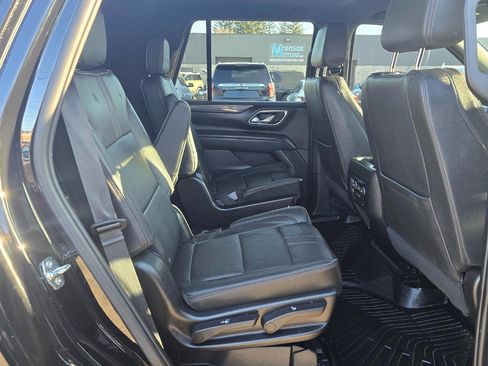 Used 2022 Chevrolet Tahoe RST w/ Luxury Package image 18