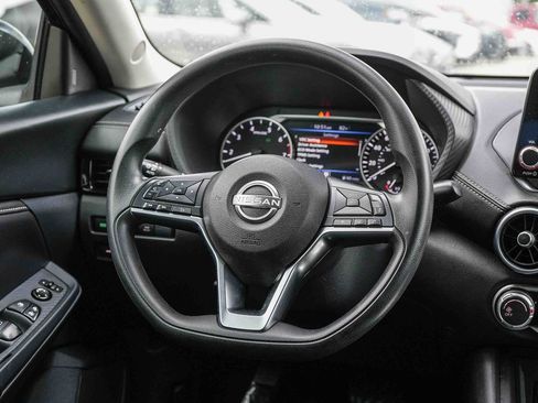 Used 2024 Nissan Sentra SV FWD image 15