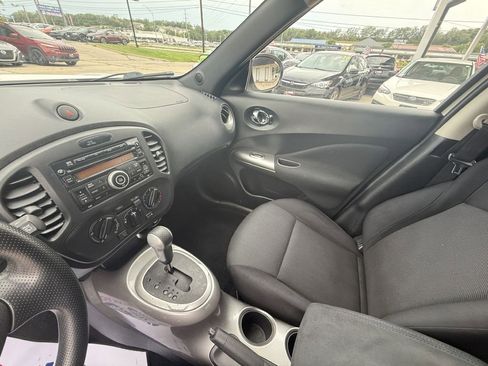 Used 2014 Nissan Juke S w/ Midnight Edition 2.0 image 17