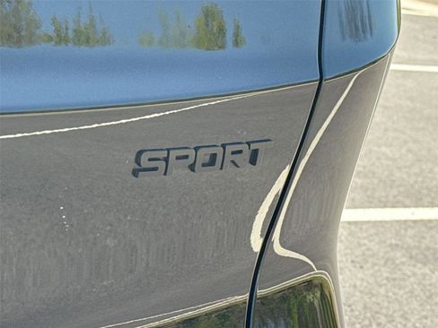 Used 2025 Honda CR-V Sport-L image 19