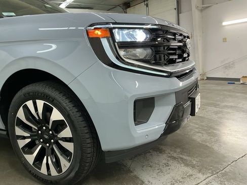 New 2027 Ford Expedition Platinum w/ Driver's Package AWD/4WD image 29