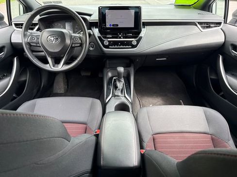 Certified 2025 Toyota Corolla SE FWD image 20