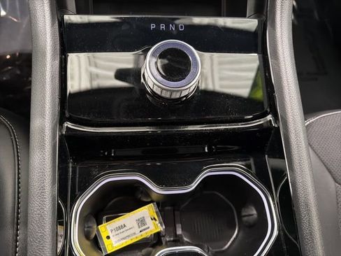 Used 2023 Jeep Grand Cherokee L Altitude image 19