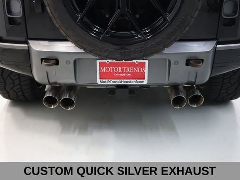 Used 2023 Land Rover Defender 90 V8 AWD/4WD image 47
