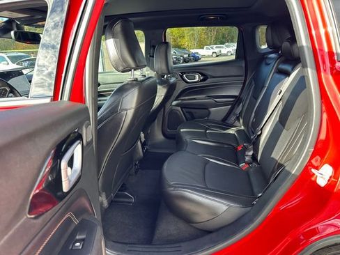 Used 2022 Jeep Compass Limited w/ (RED) Package image 16