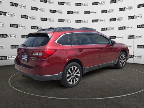 Used 2017 Subaru Outback 2.5i Limited image 6