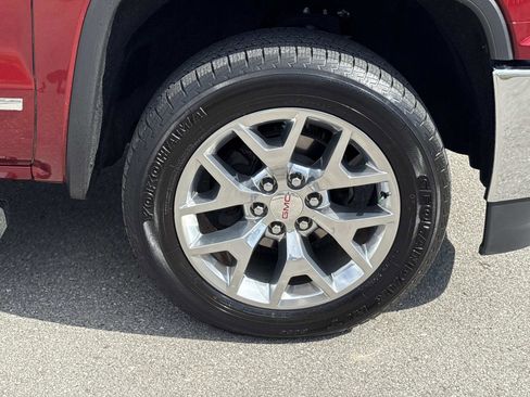 Used 2018 GMC Sierra 1500 SLT w/ SLT Premium Package image 10