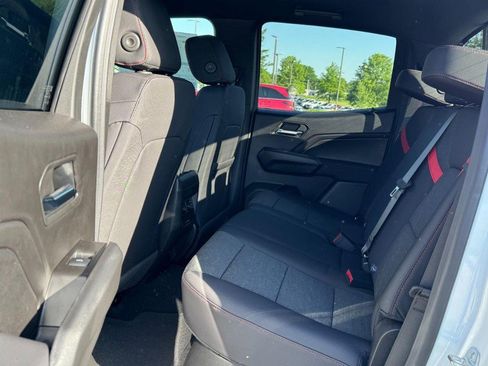 New 2026 Chevrolet Colorado Z71 AWD/4WD image 8